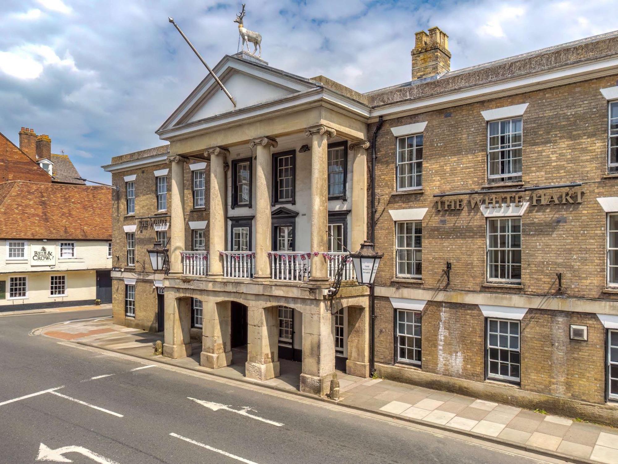Mercure Salisbury White Hart Hotel & Apartments Kültér fotó