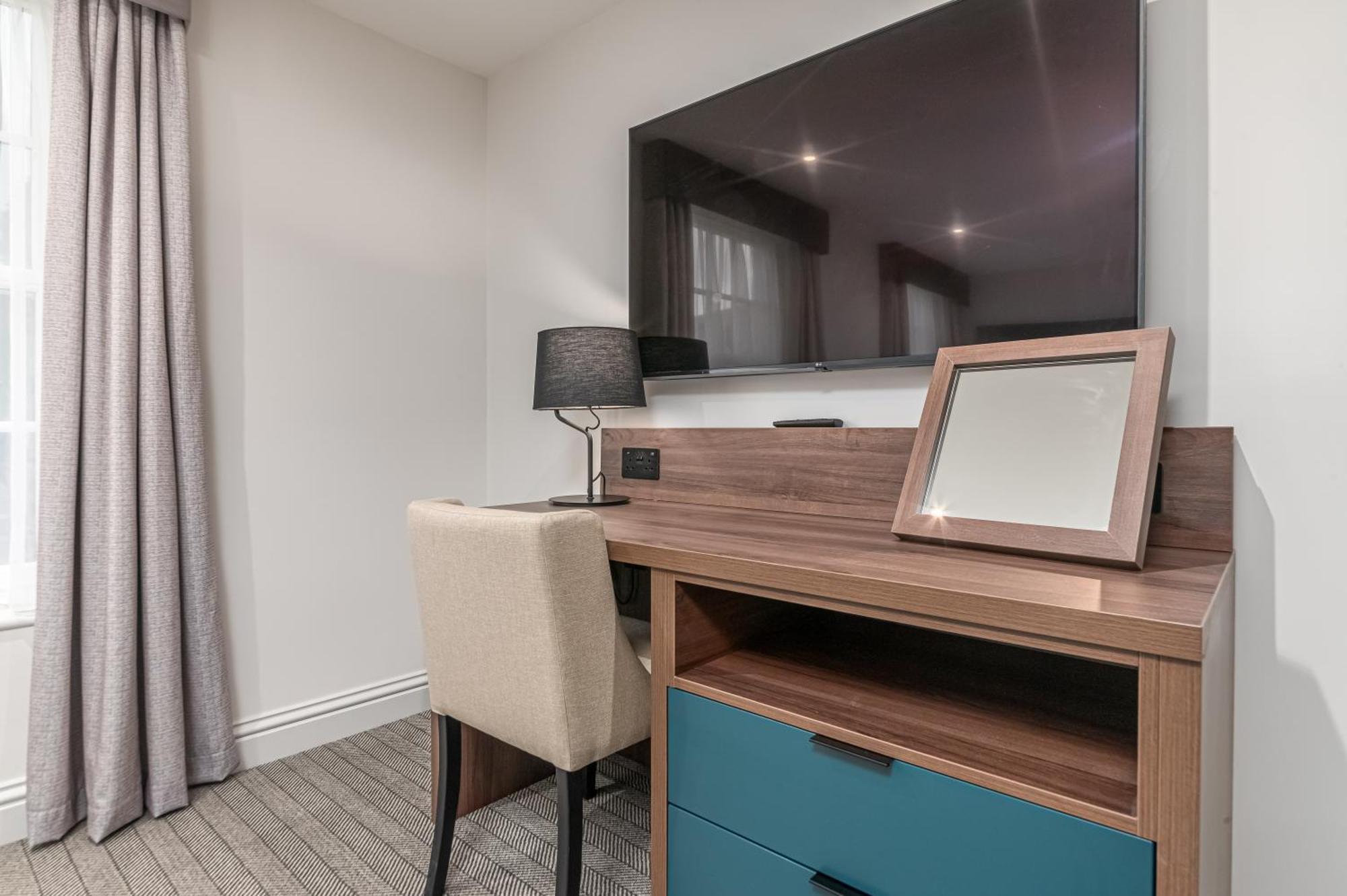 Mercure Salisbury White Hart Hotel & Apartments Kültér fotó