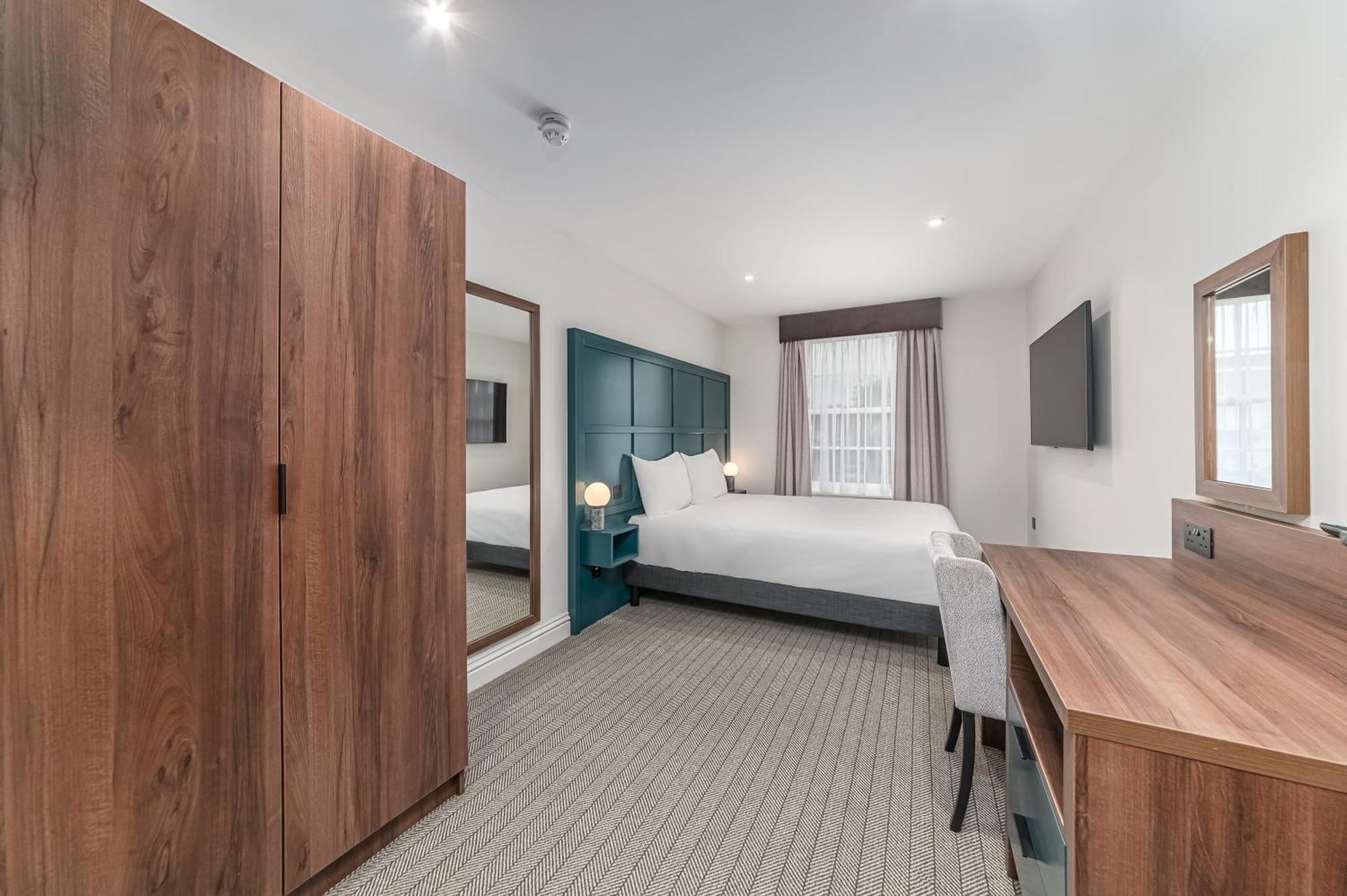 Mercure Salisbury White Hart Hotel & Apartments Kültér fotó