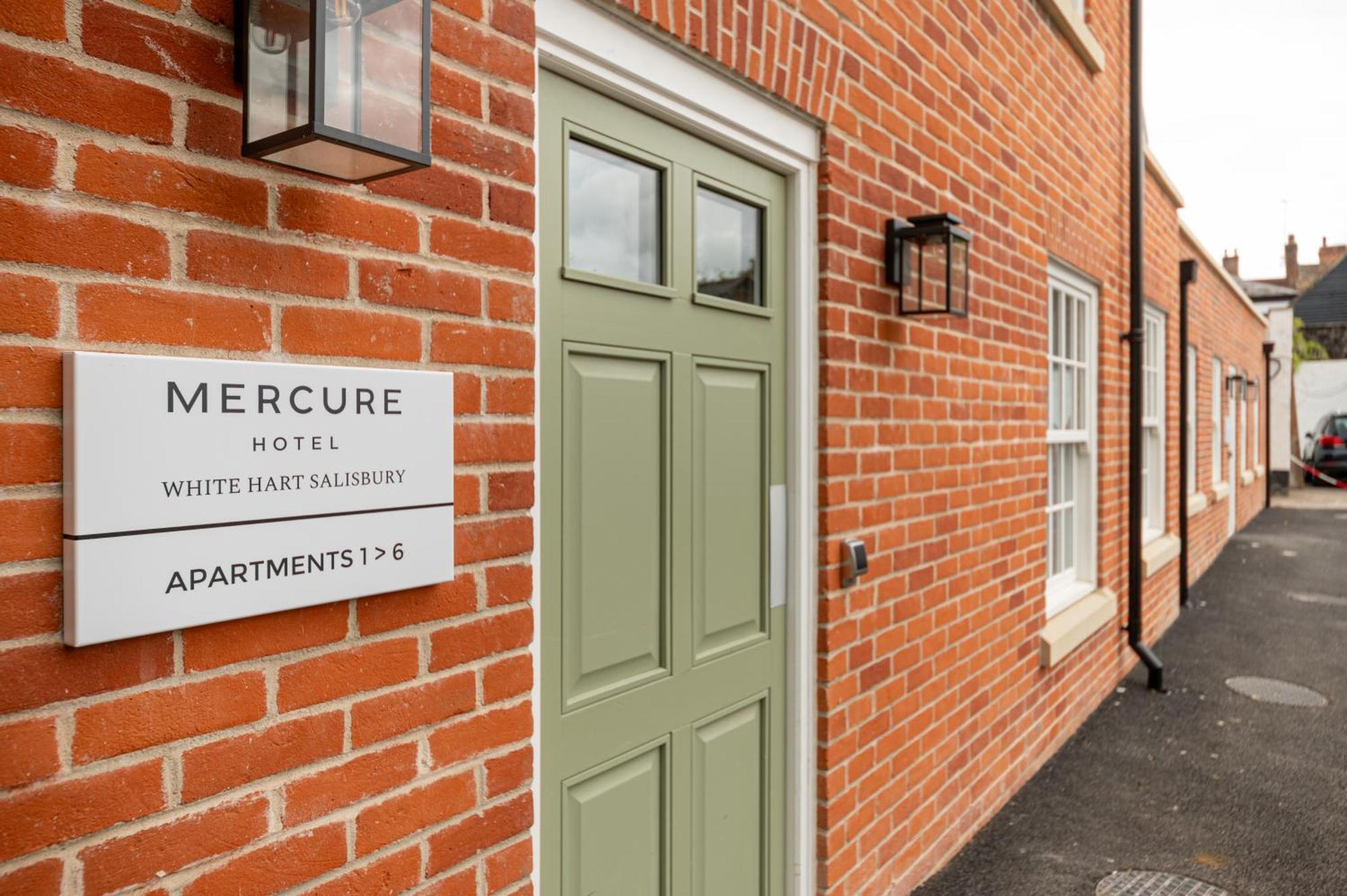 Mercure Salisbury White Hart Hotel & Apartments Kültér fotó