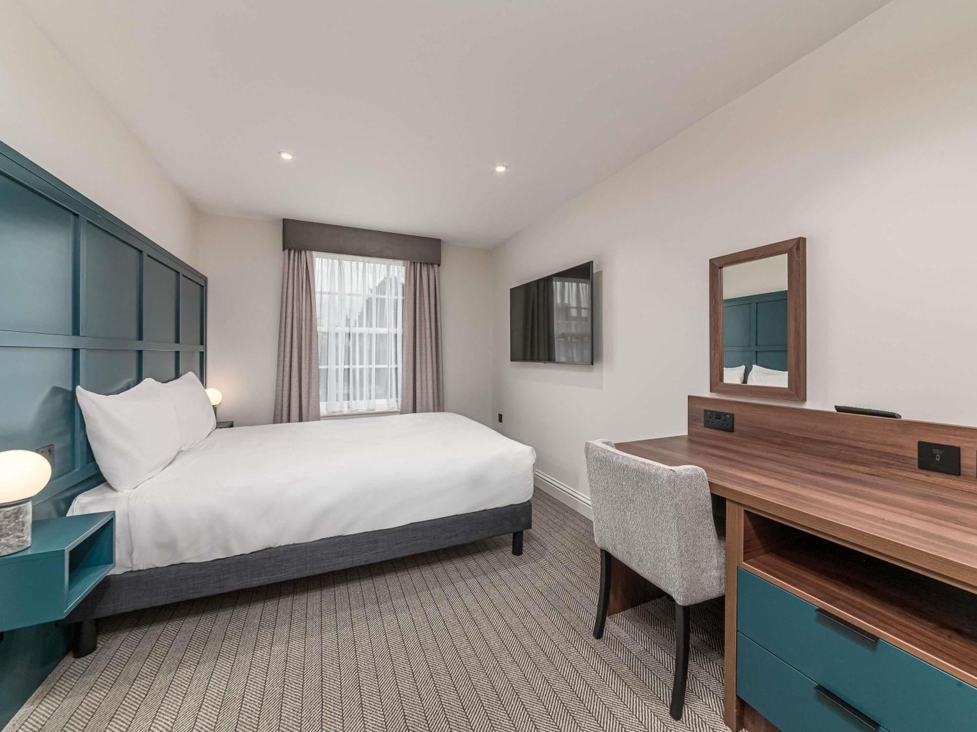 Mercure Salisbury White Hart Hotel & Apartments Kültér fotó